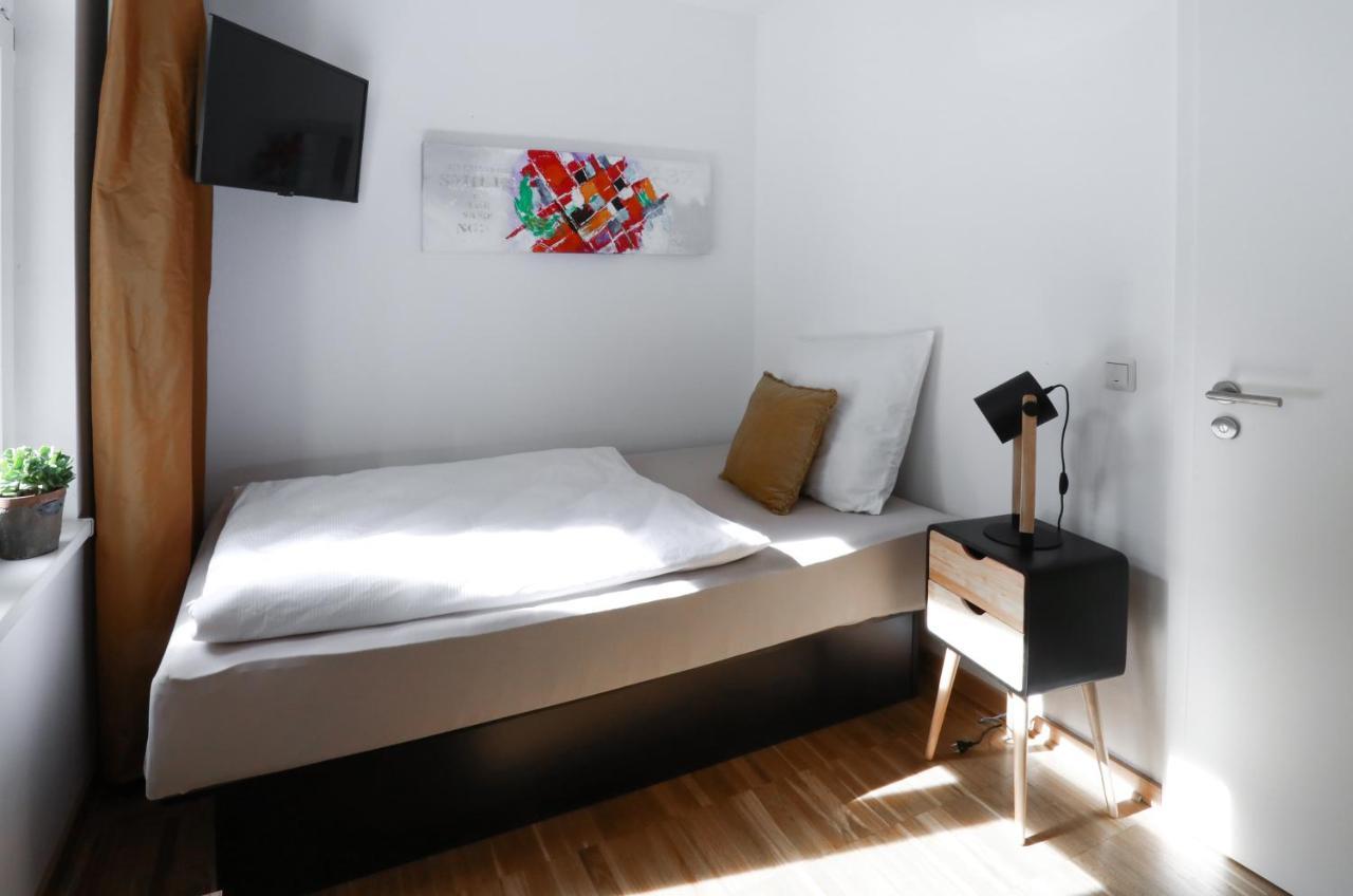 Bohnapartments Am Anger - Zentrum - Vollausstattung - Wlan Érfurt Habitación foto